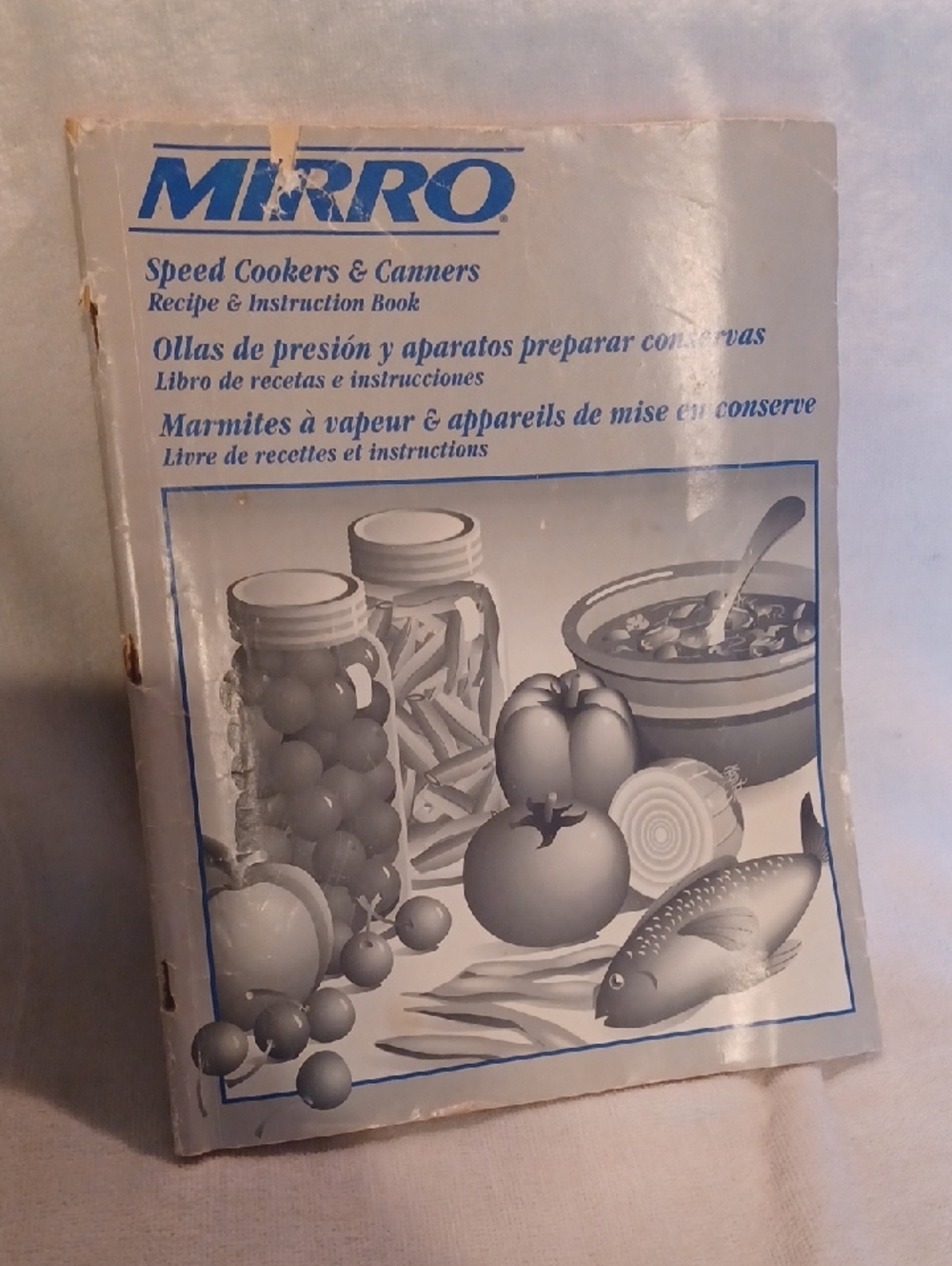 Mirro Blue & White Speed Cookers & Canners Recipe Book